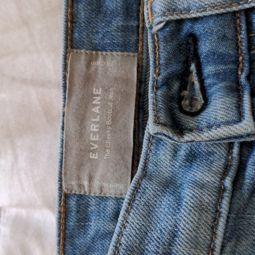 Everlane Cheeky Bootcut Crop Jeans -like new